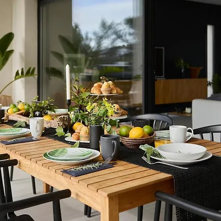 Villa Sitges Casa Selva 7 Minutos De Sitges En Coche Diseno Comodidad Nueva Ideal Vacaciones