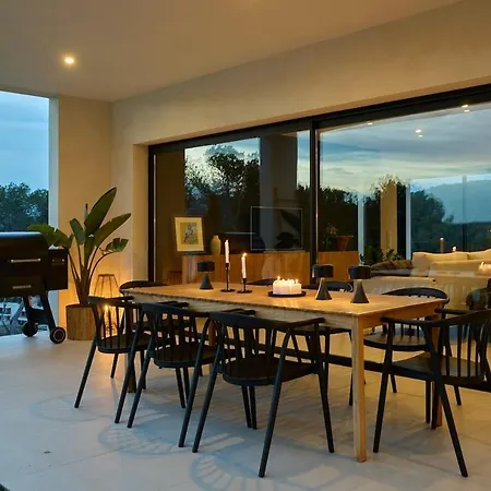 Villa Sitges Casa Selva 7 Minutos De Sitges En Coche Diseno Comodidad Nueva Ideal Vacaciones